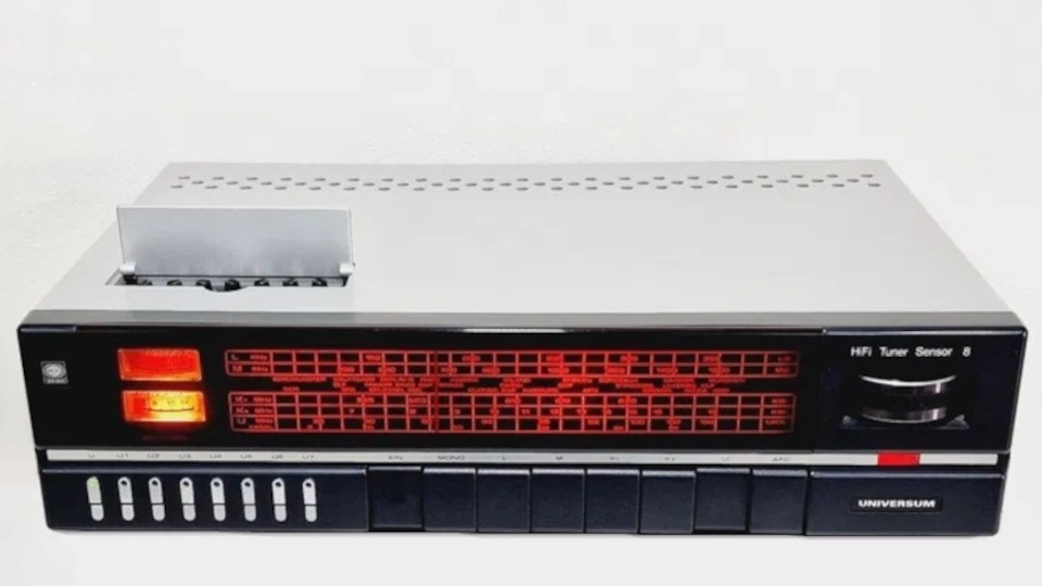 Quelle - Universum T 2353 Sensor 8