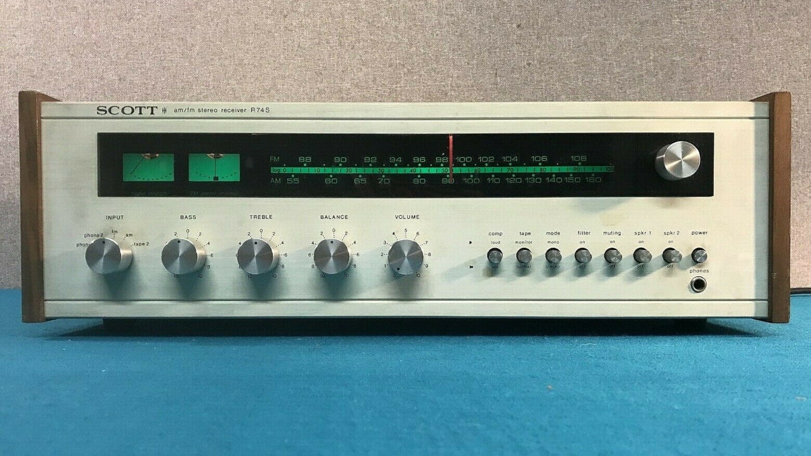 H.H. Scott R 74 S