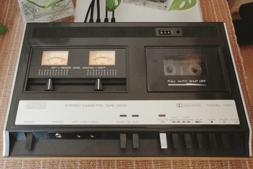 Amstrad 7050