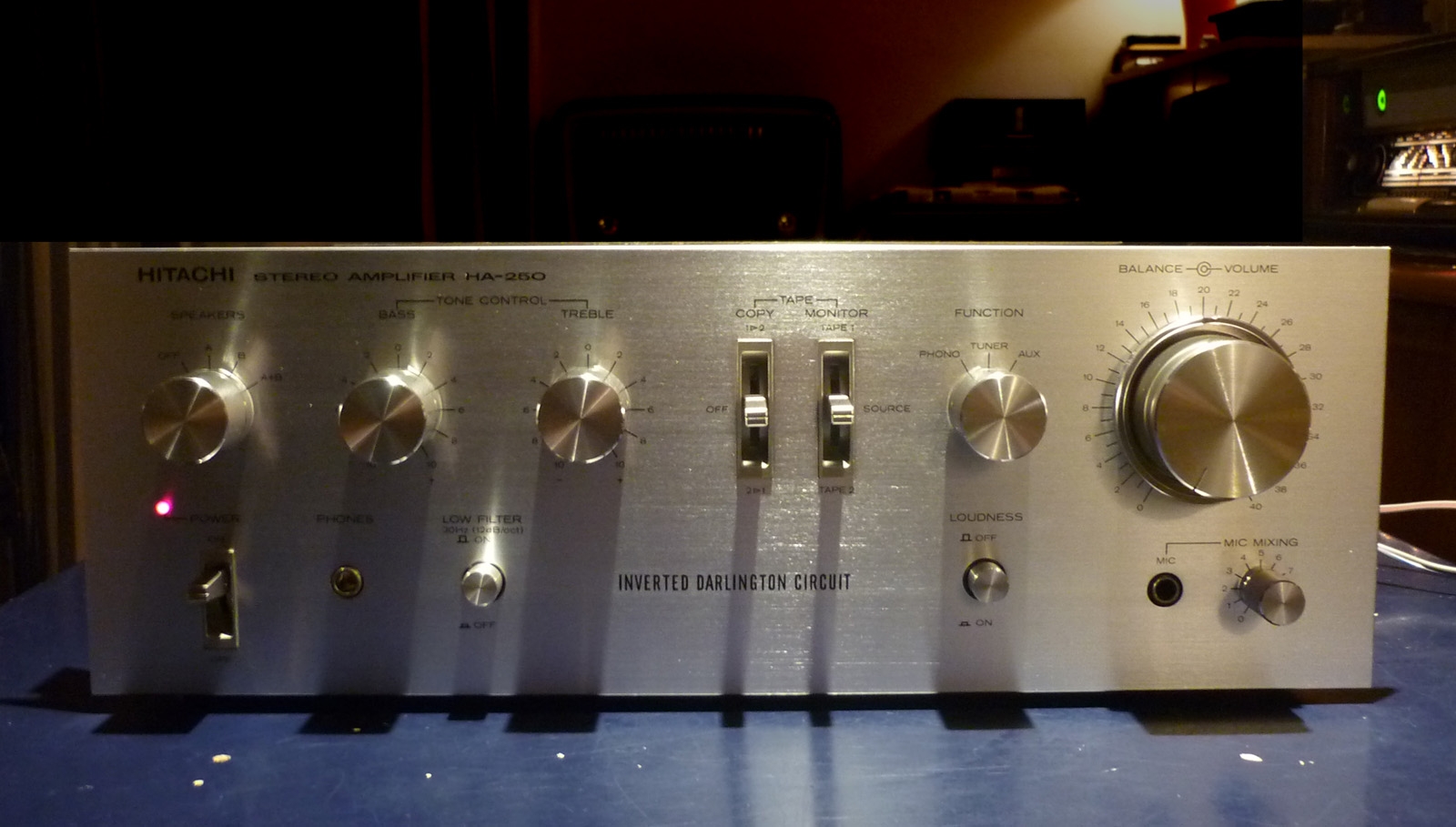Hitachi HA-250