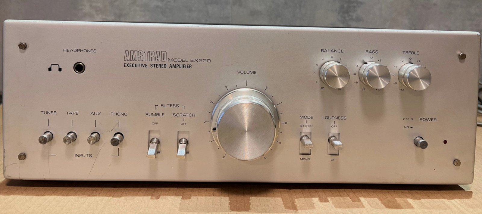 Amstrad EX 220 Executive