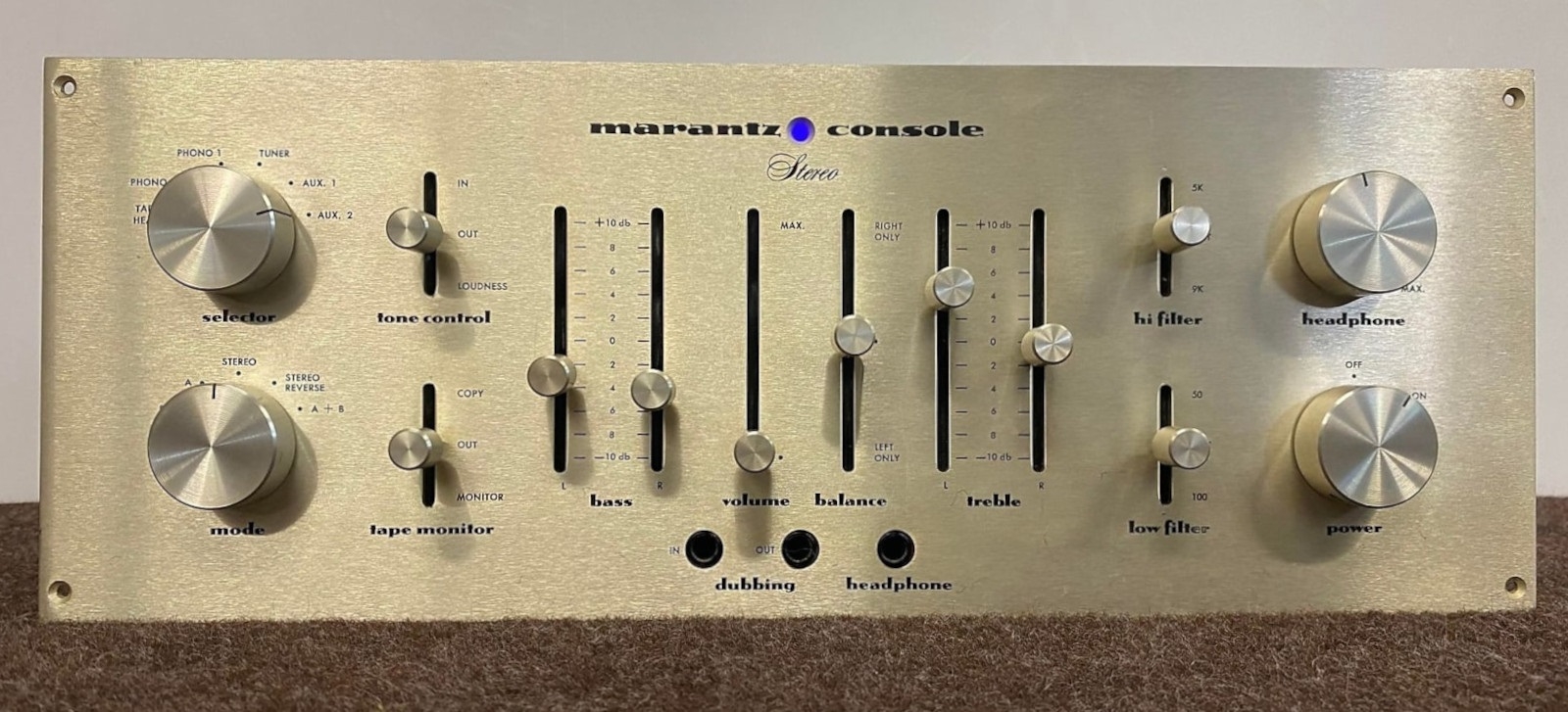 Marantz 33 (Thirty Three)