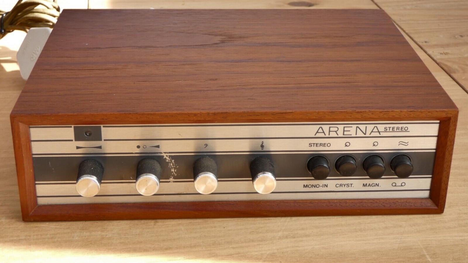 Arena   -   dès 1971 Rank Arena F 210 Ampli