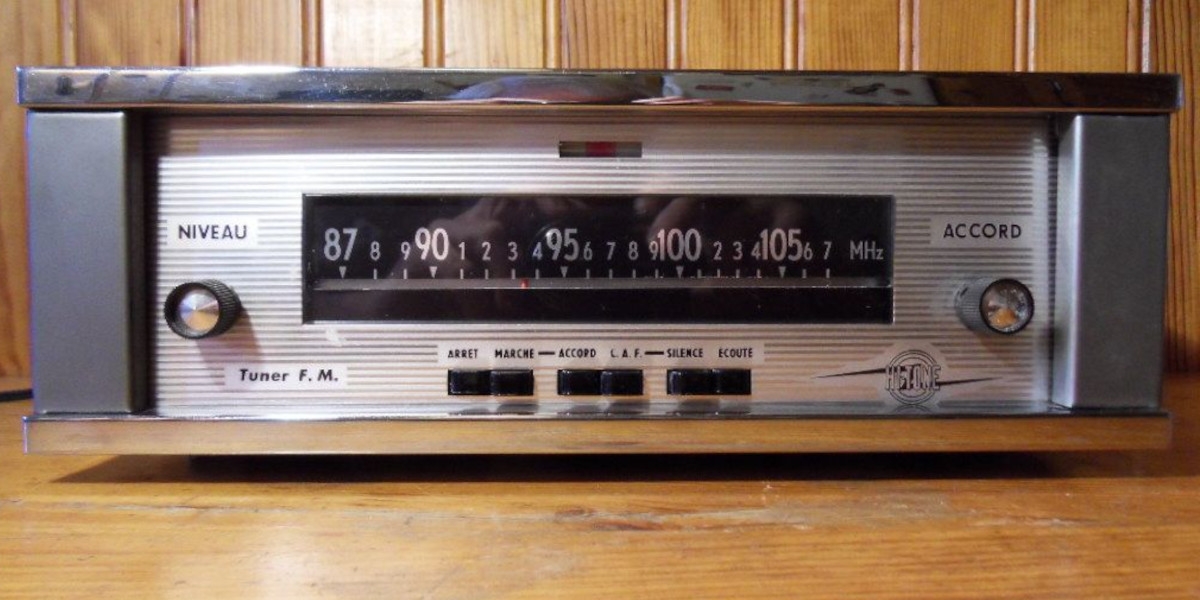 HI-Tone Tuner FM