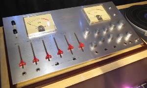 Frank Professional Mixer Monitor