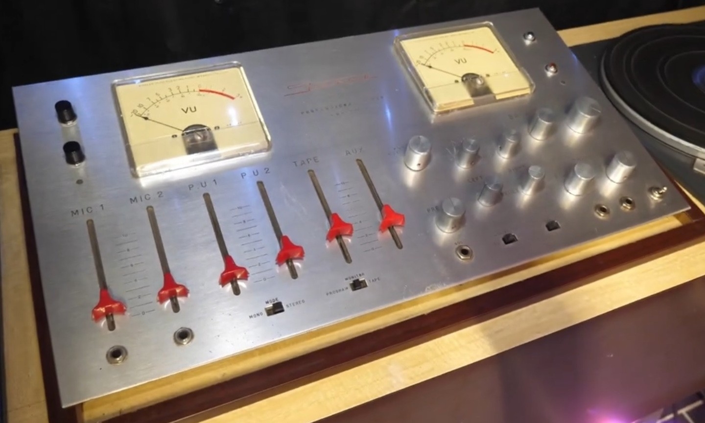 Frank Professional Mixer Monitor