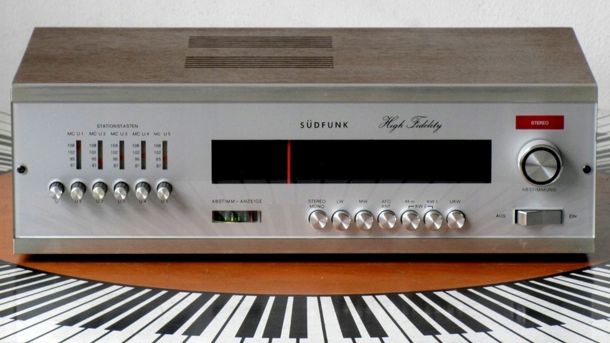Südfunk T 715