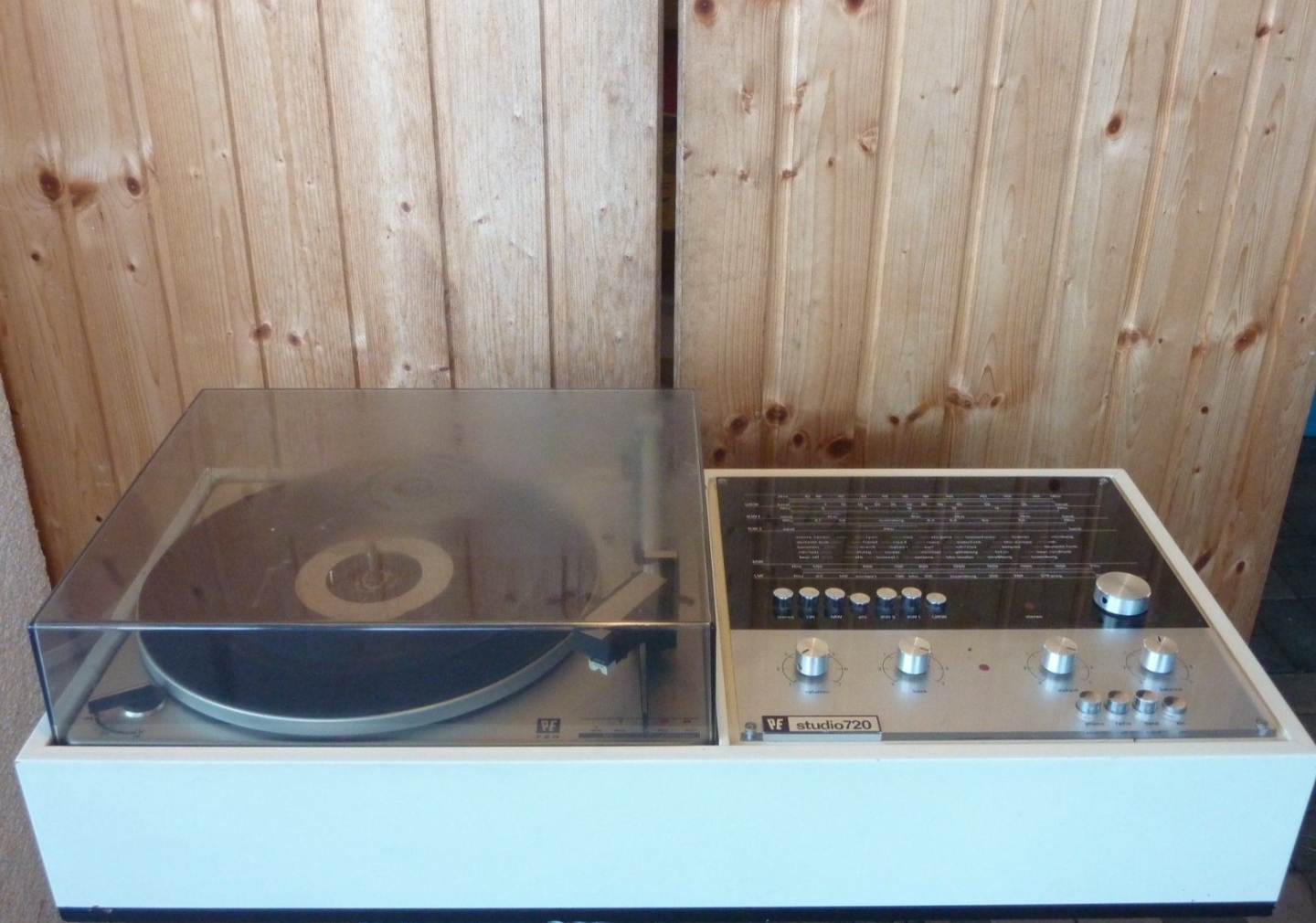 Perpetuum-Ebner PE 720 Studio