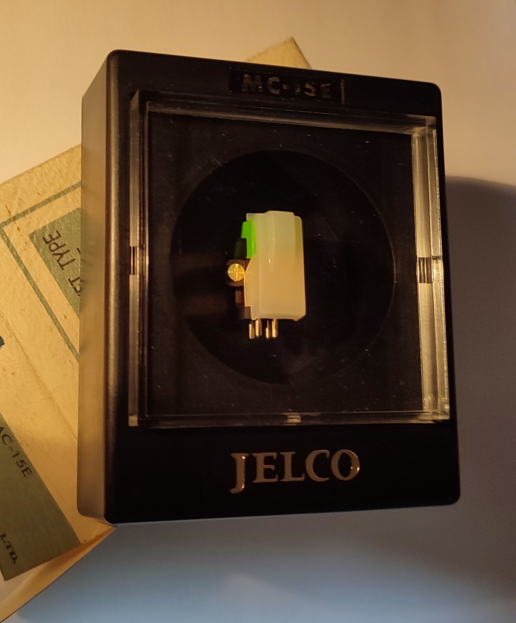 Jelco MC15E