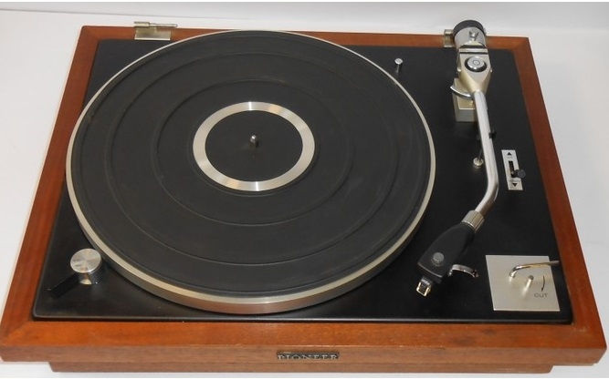 Pioneer PL 25