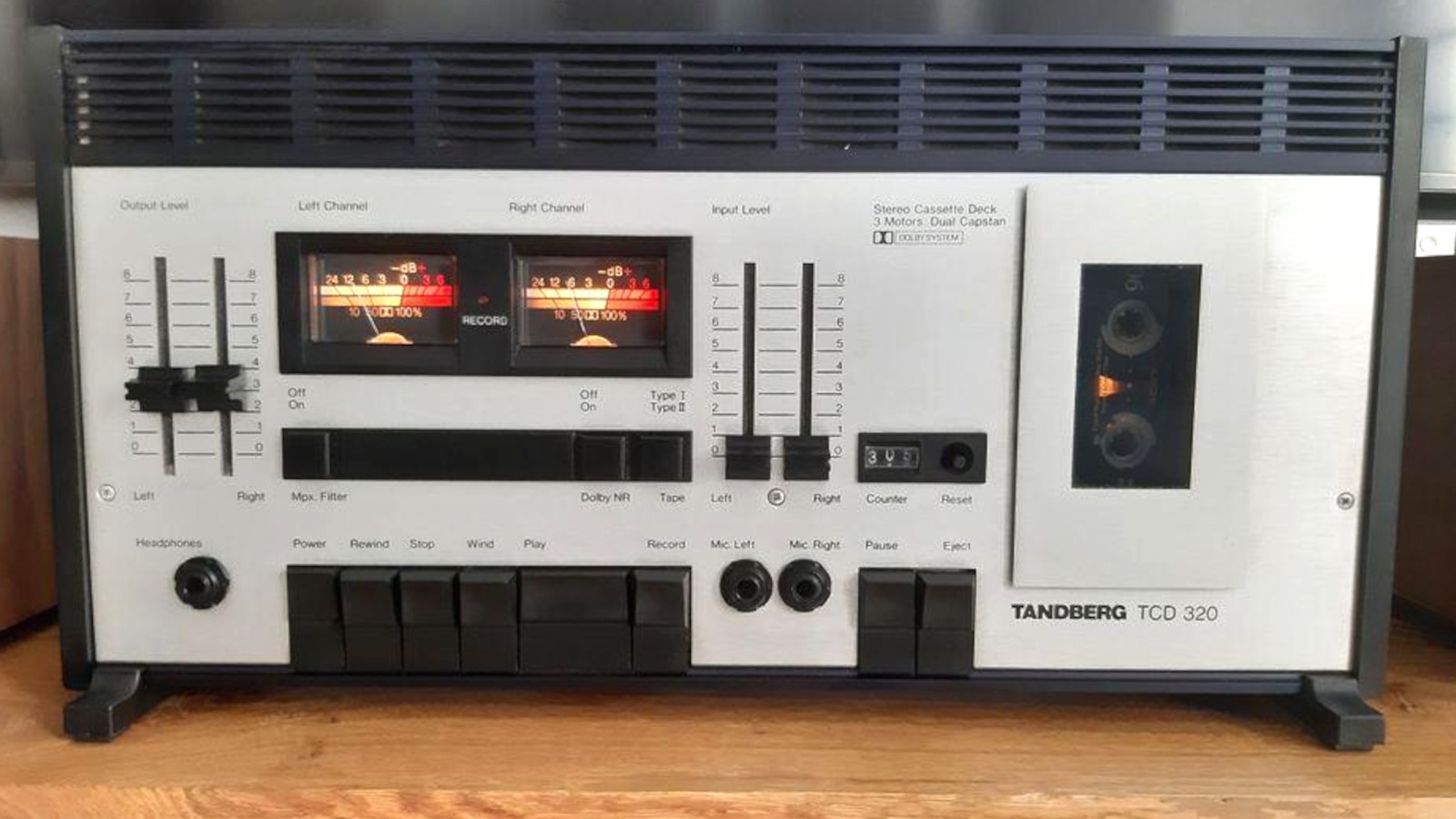 Tandberg TCD 320