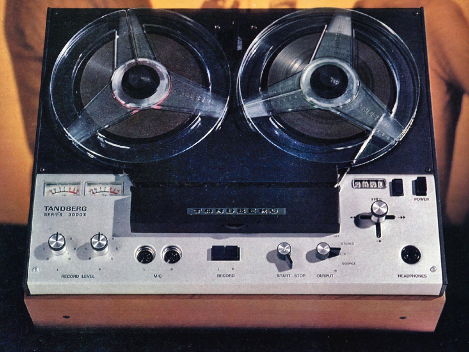 Tandberg 3000 X
