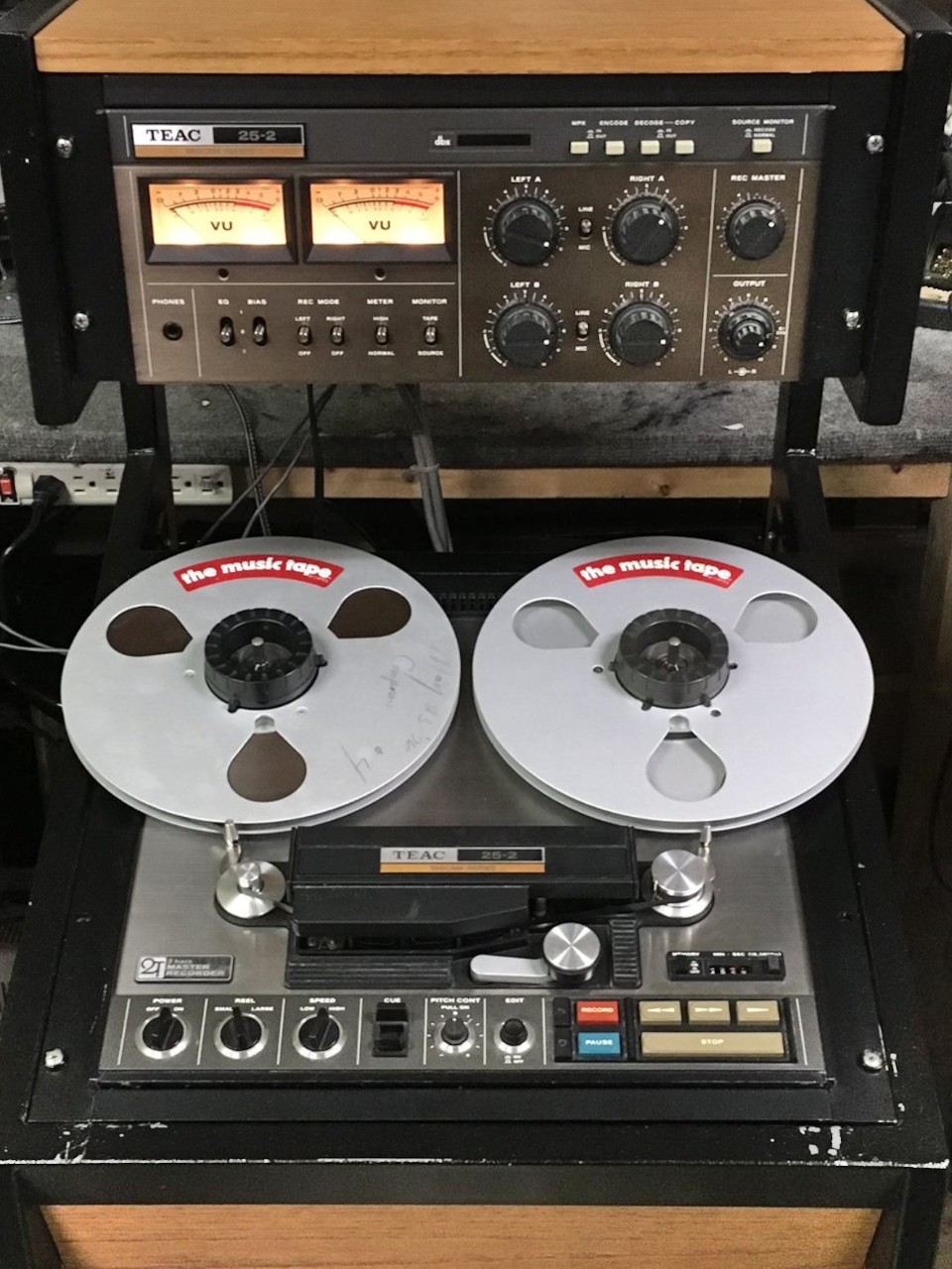 Teac 25-2 (Tascam Series)