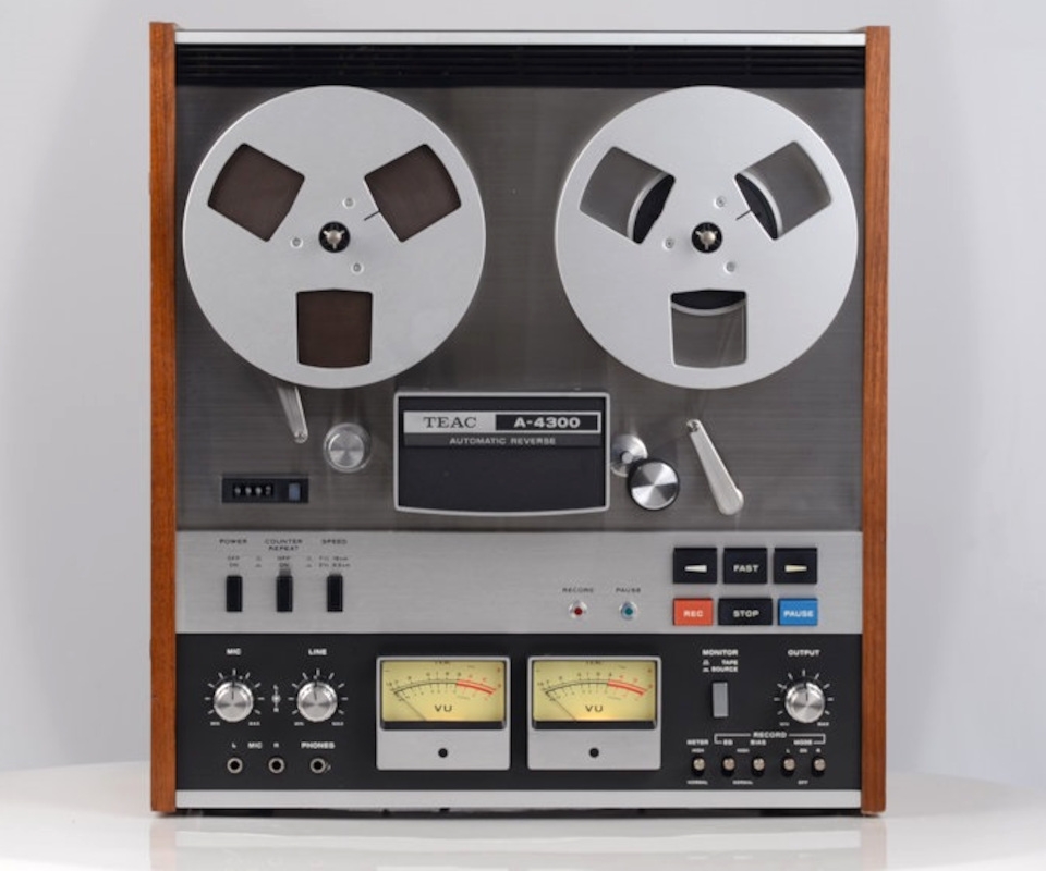 Teac A-4300