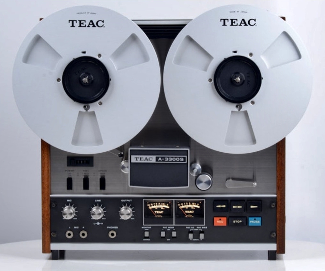 Teac A-3300 S