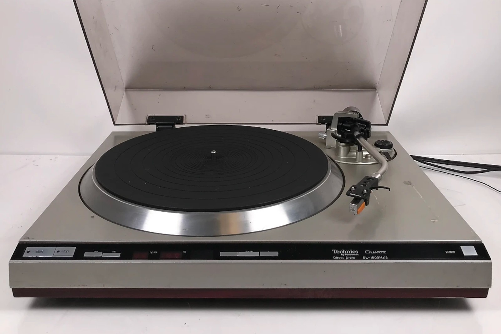 Technics SL-1500 MK2 / SL-1510 MK2