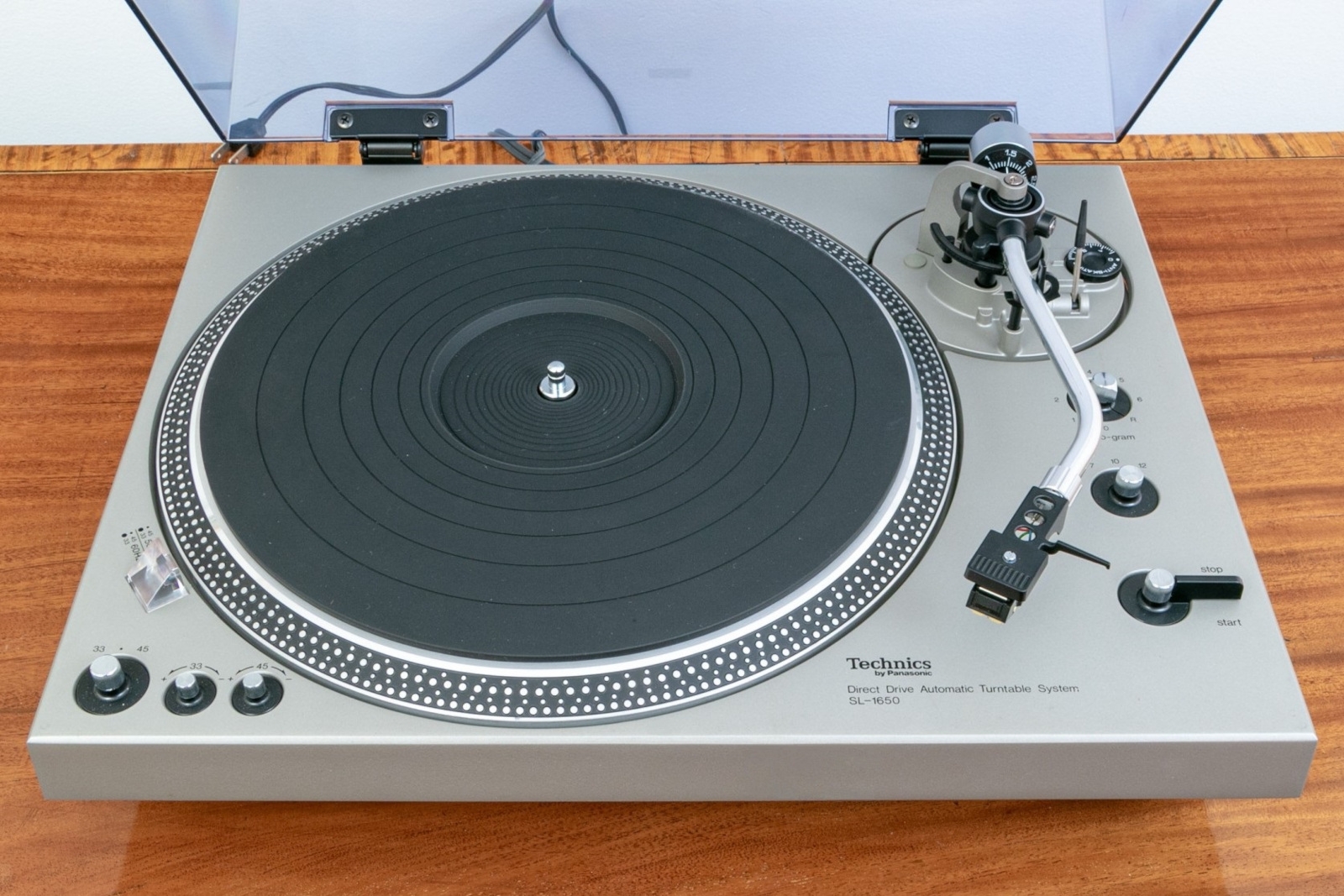 Technics SL-1650