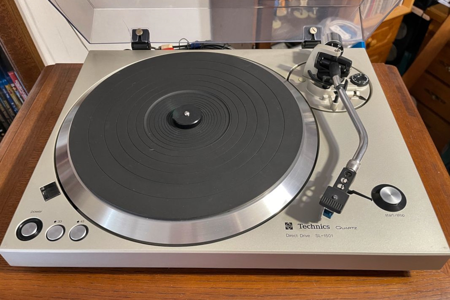 Technics SL-1501