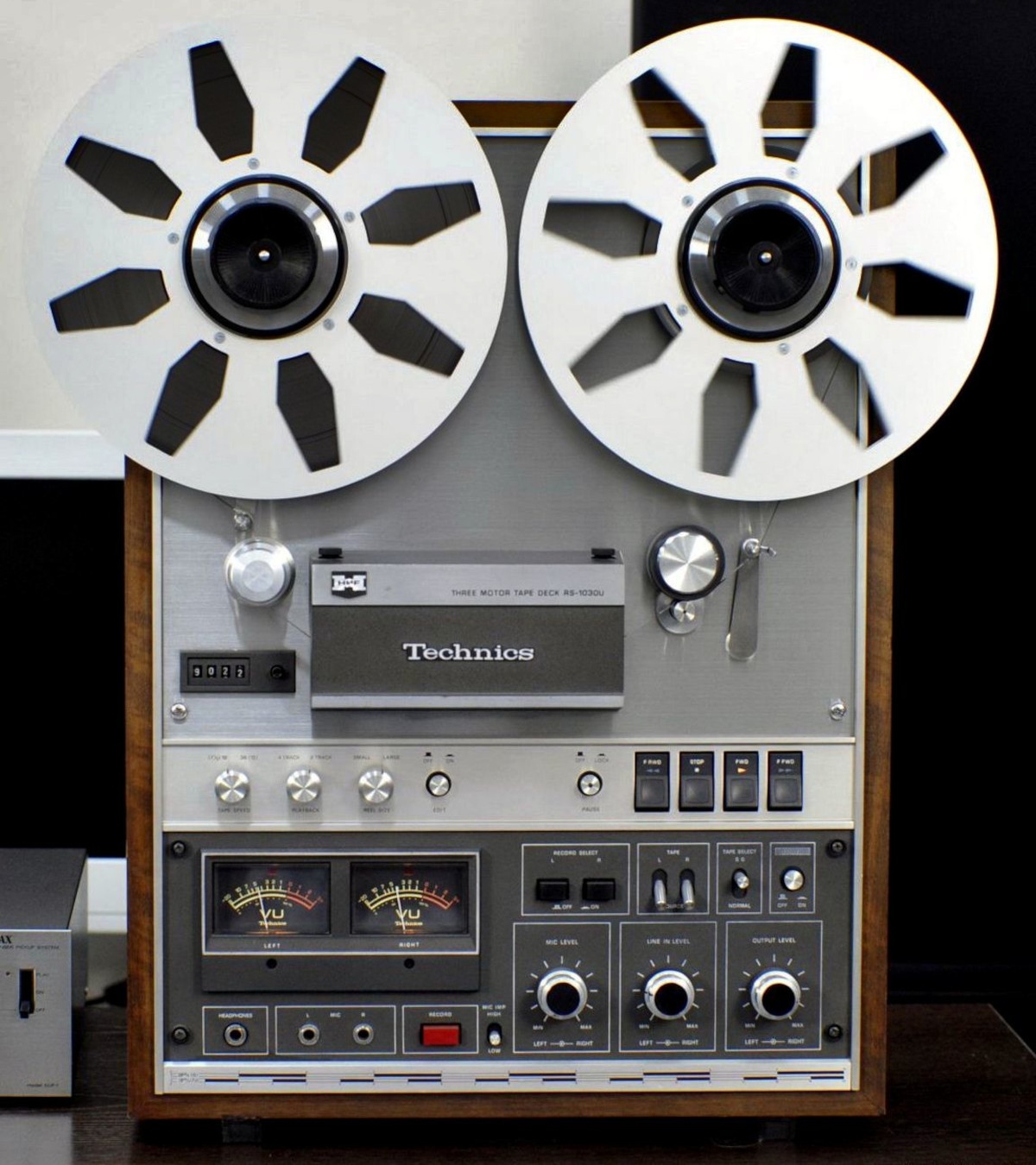 Technics RS-1030 U / RS-1030 US