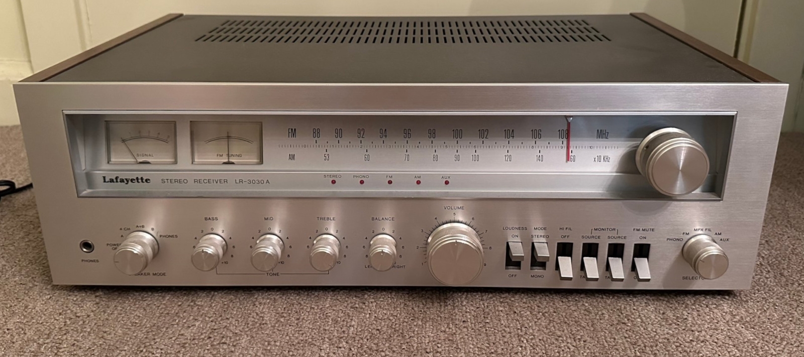 Lafayette USA LR-3030