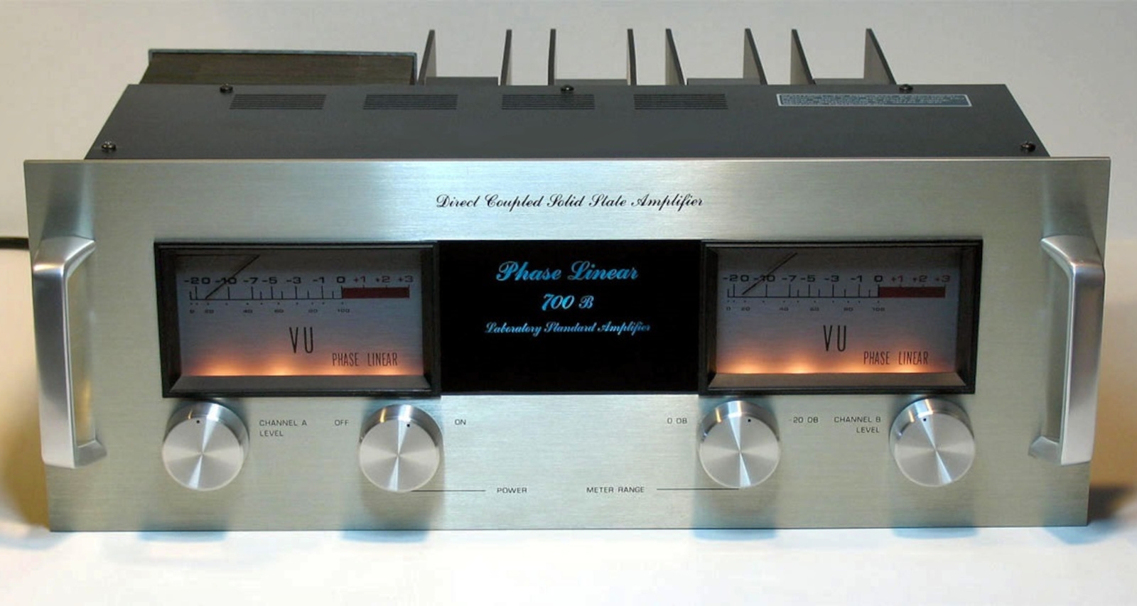 Phase Linear 700 B
