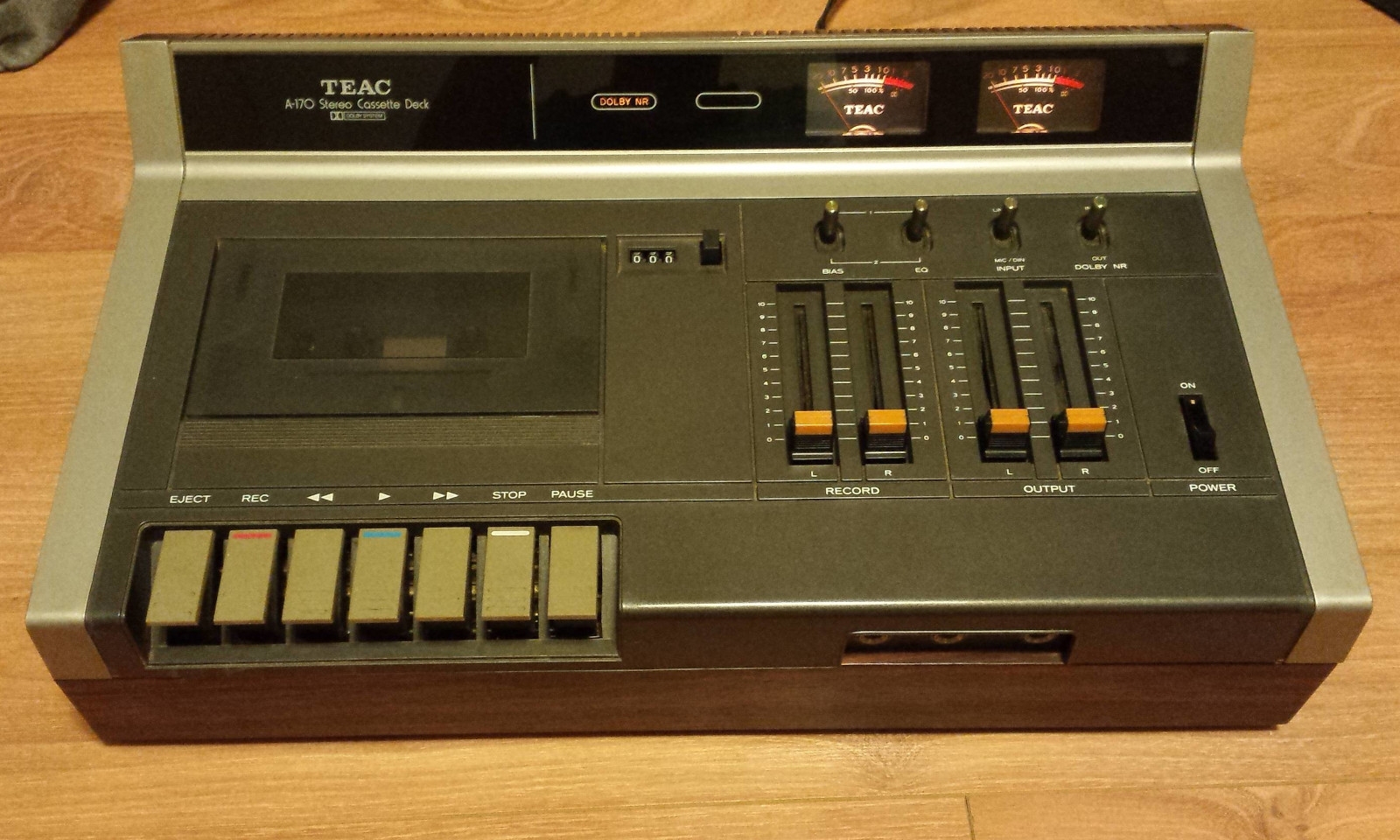 Teac A-170
