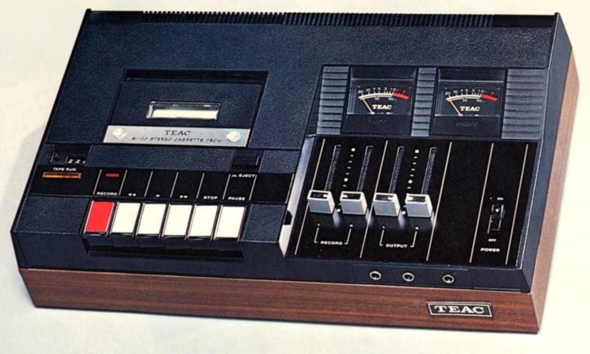 Teac A-120