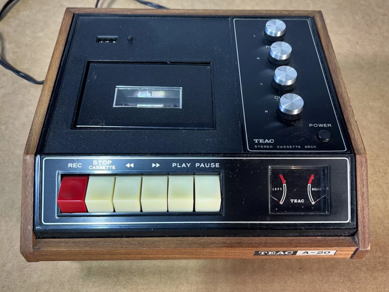 Teac A-20, A-23
