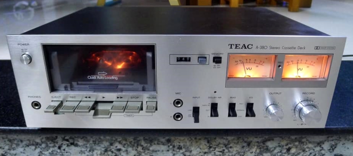 Teac A-380