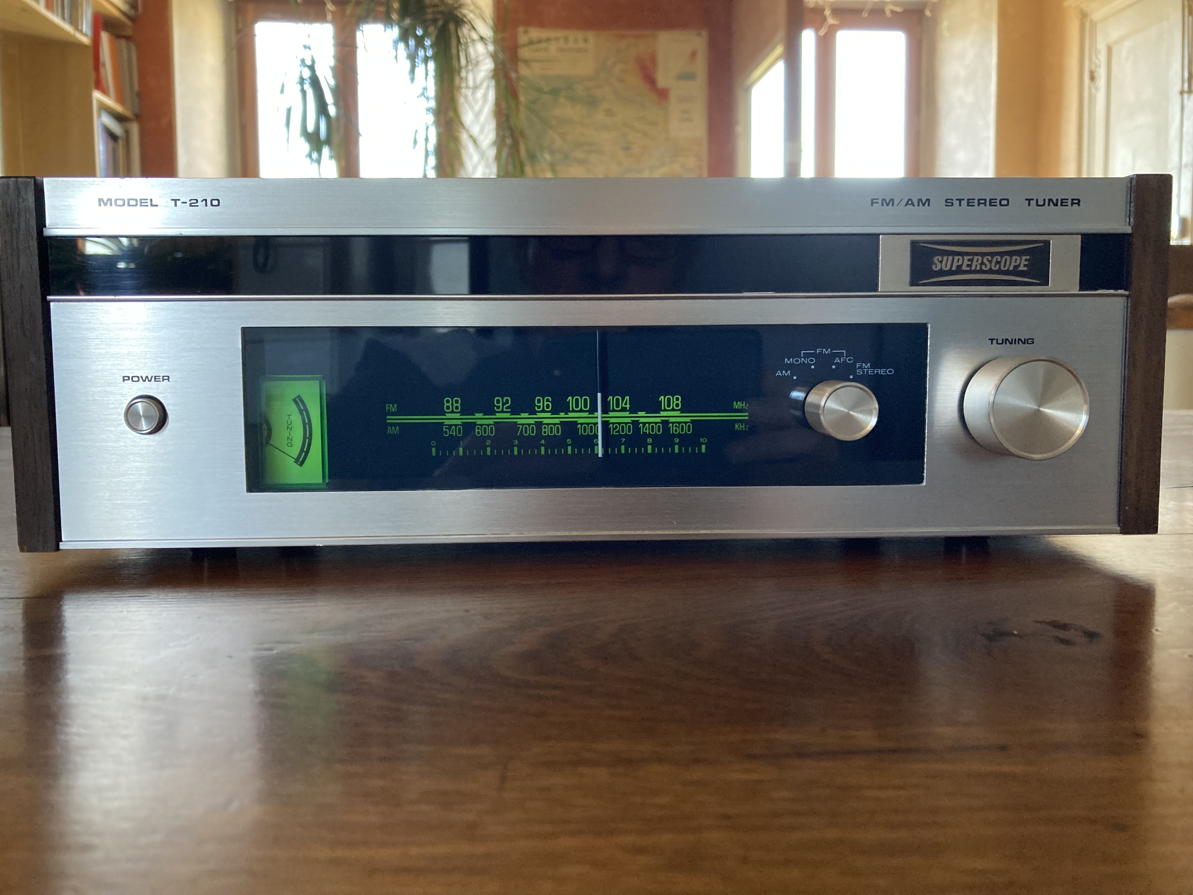 Superscope T-210