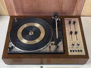 Titan Électronique 3200