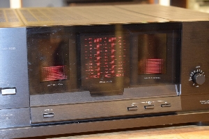 Yamaha MX-800