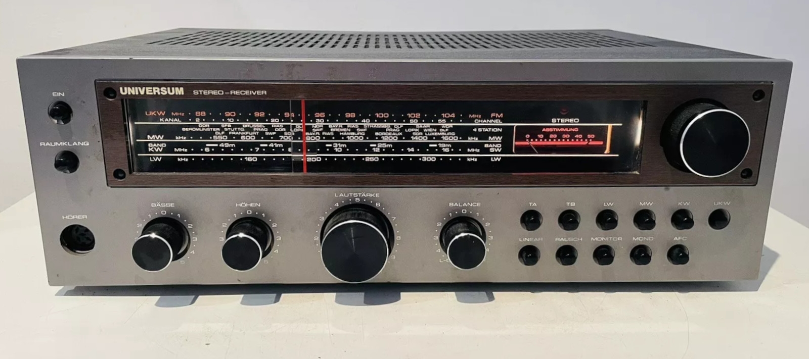 Quelle - Universum VT 23016