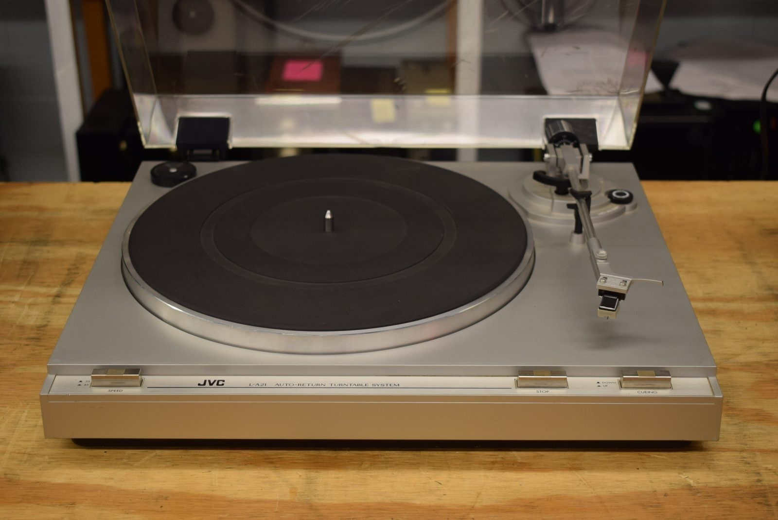 JVC L-A21