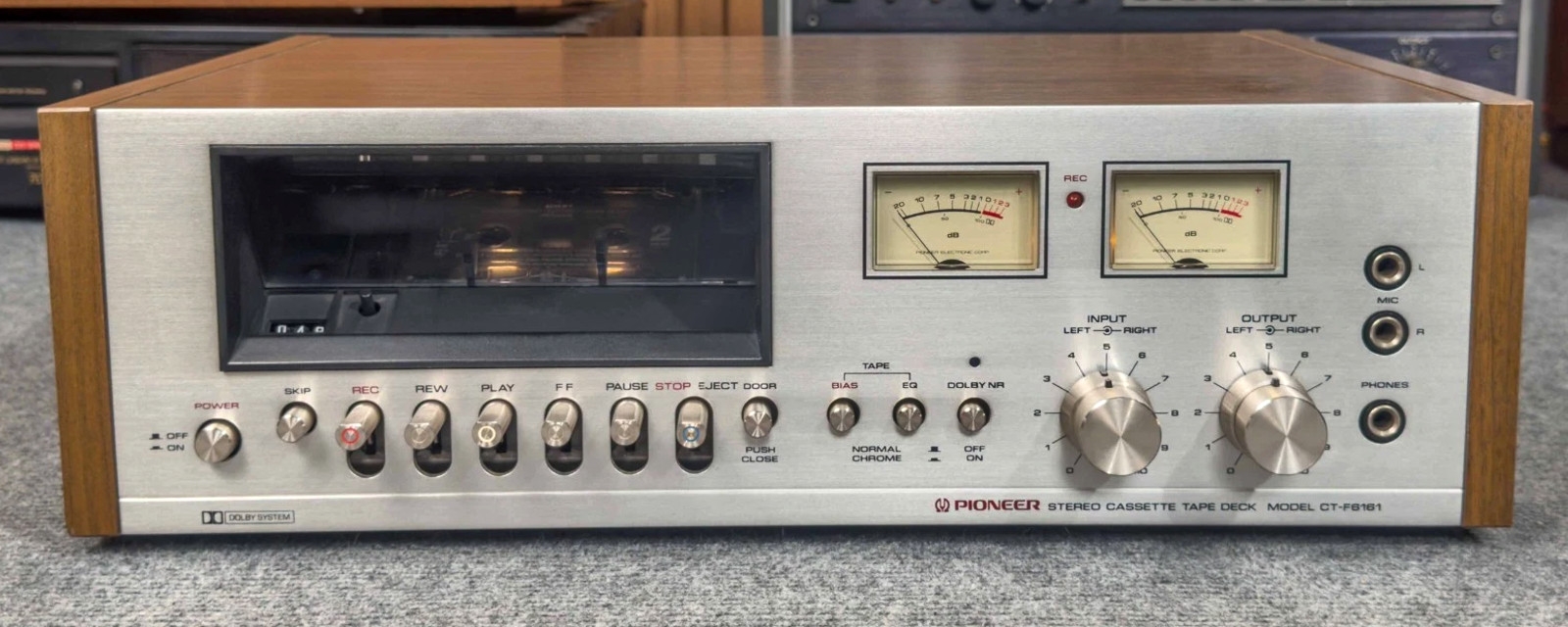 Pioneer CT-F6161