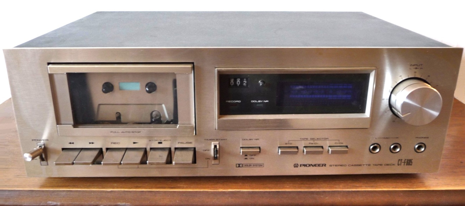 Pioneer CT-F605