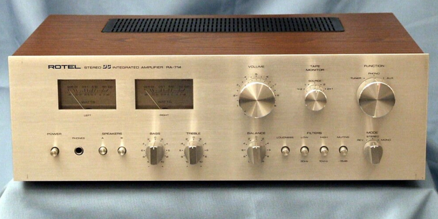 Rotel RA-714