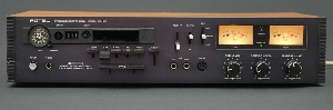 Rotel RD-12F avec façade noire