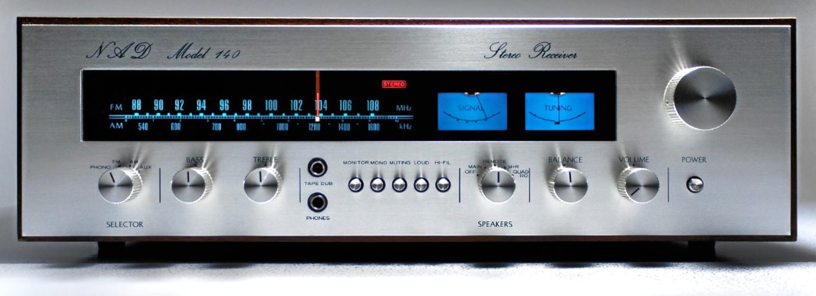 NAD 140