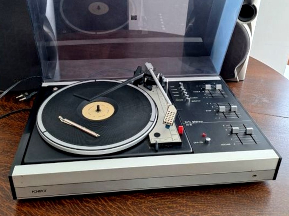Kontact M 6 Hi Fi Stereo