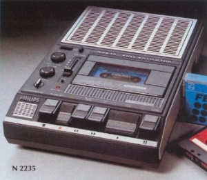 Philips N 2235