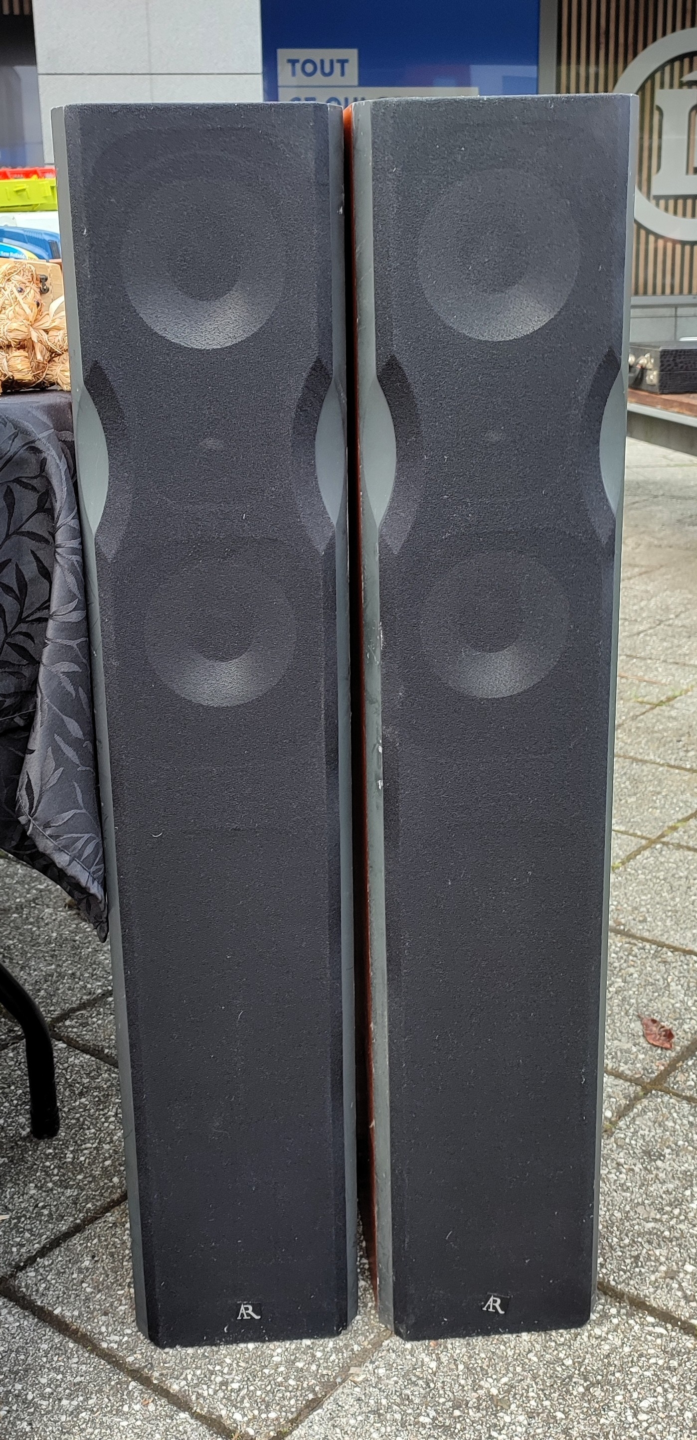 Acoustic Research Helios F15 Executive