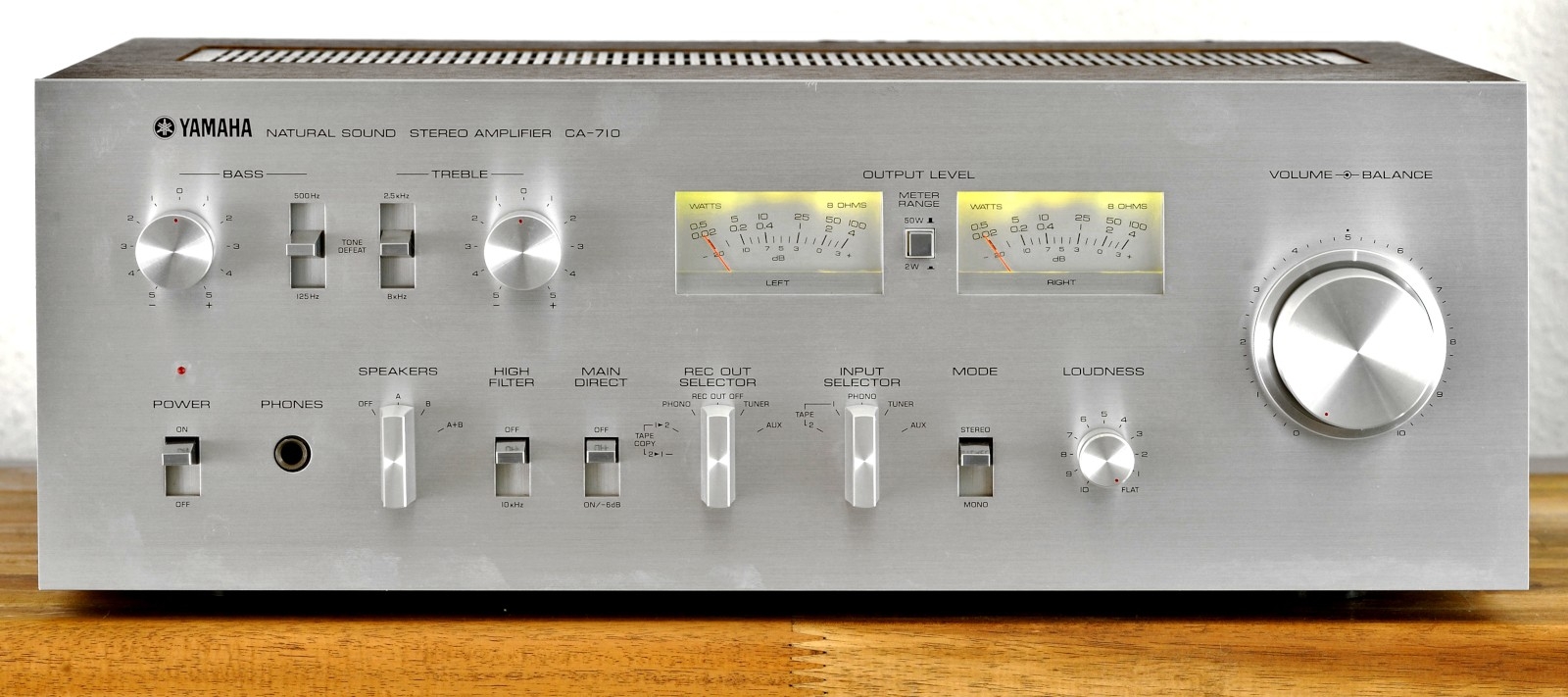 Yamaha CA-710