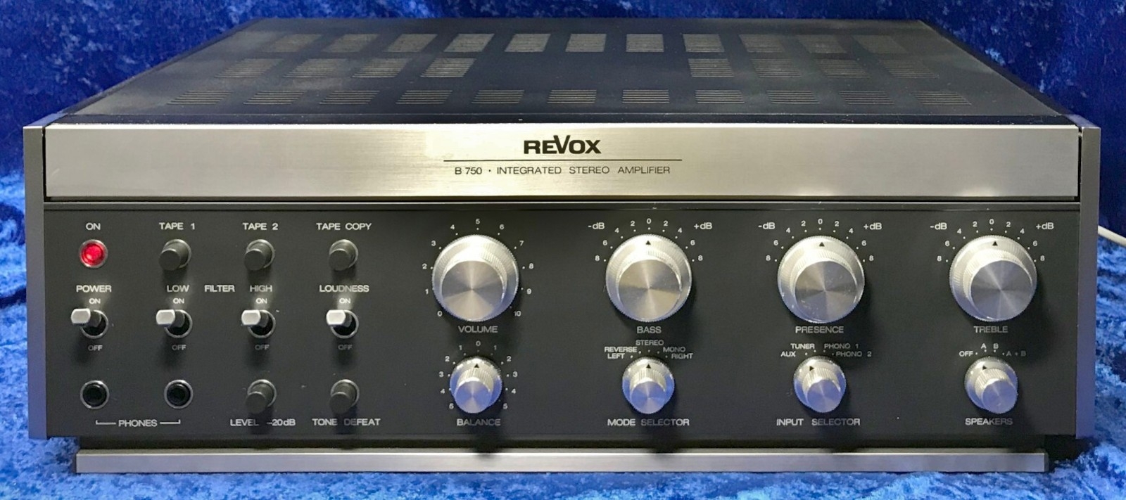 Revox B 750