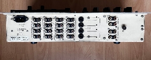 Rodec console SM 300 avec façade alu