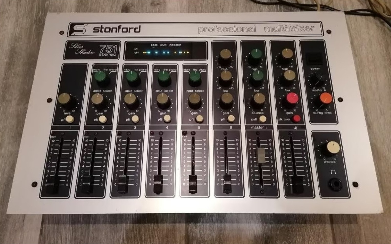 Stanford 751 Stereo Silver Shadow