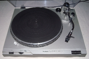 Technics SL-D2