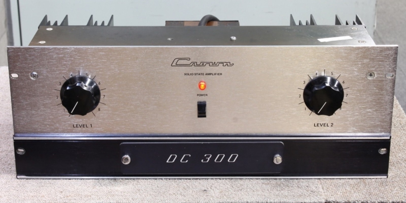 Crown - Amcron DC 300