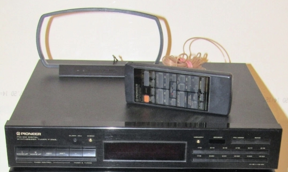 Pioneer F-Z93L