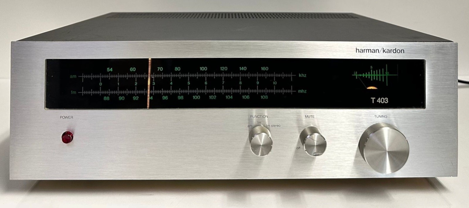 Harman / Kardon T 403